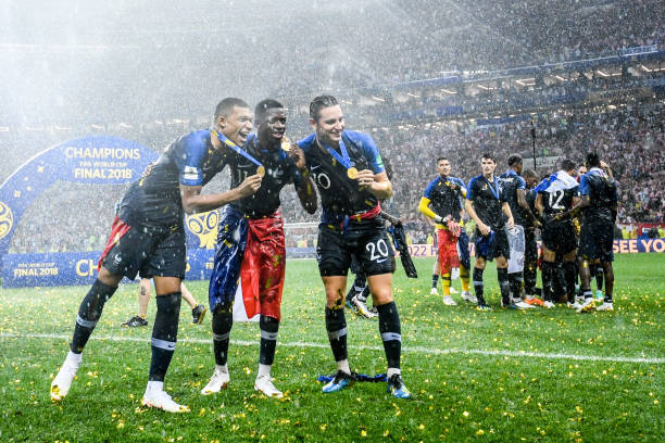 展提供了宝 展提供了宝